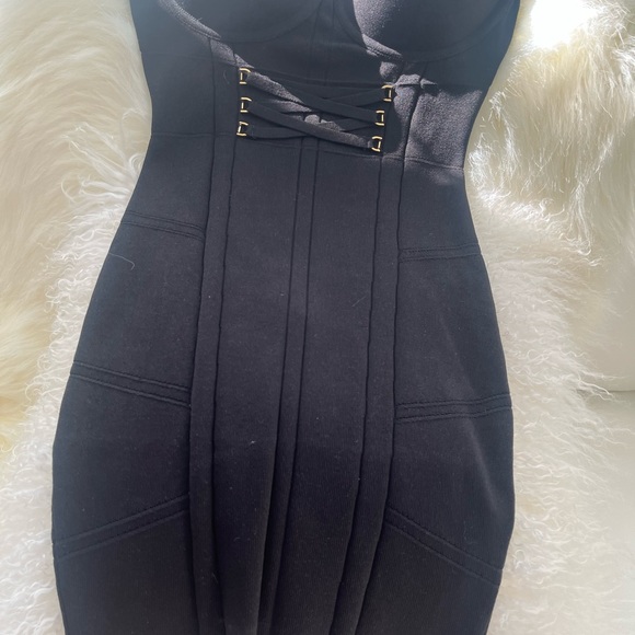 COPY - GUESS BUSTIER BANDAGE DRESS with built in bra size medium perfect LBD su… - Picture 12 of 17